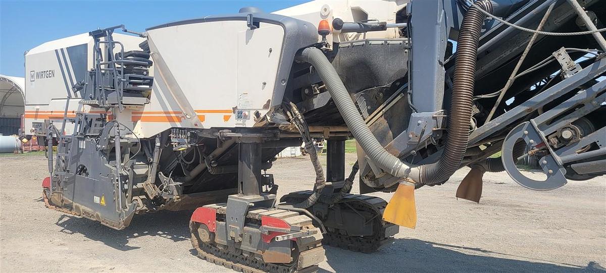 Used 2017 WIrtgen W220