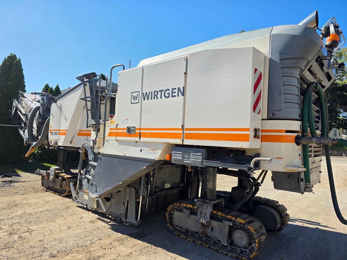 Used 2017 WIrtgen W200i