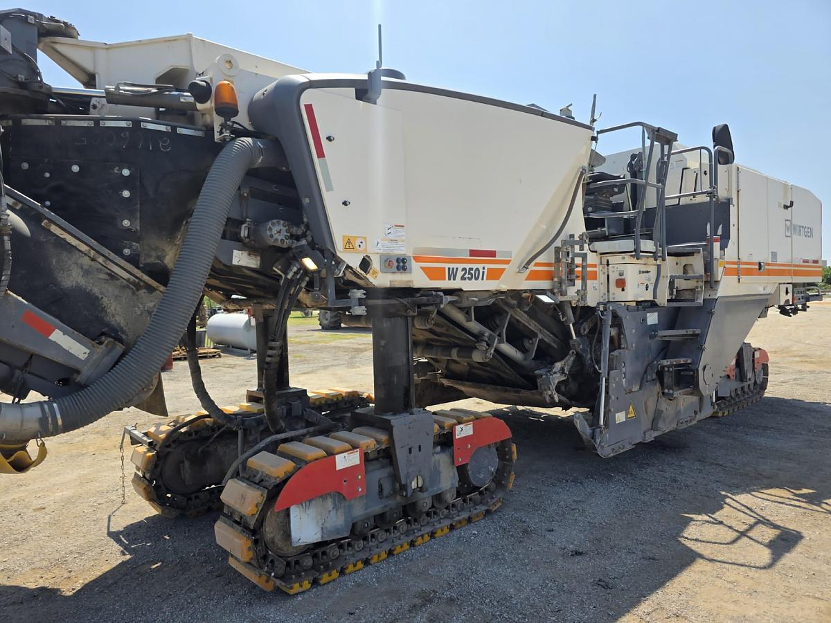 Used 2017 WIrtgen W250