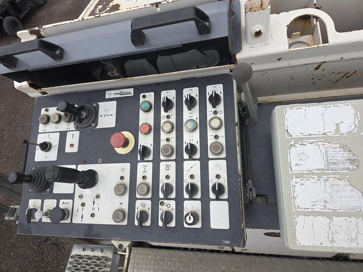 Used 2004 Wirtgen W2100