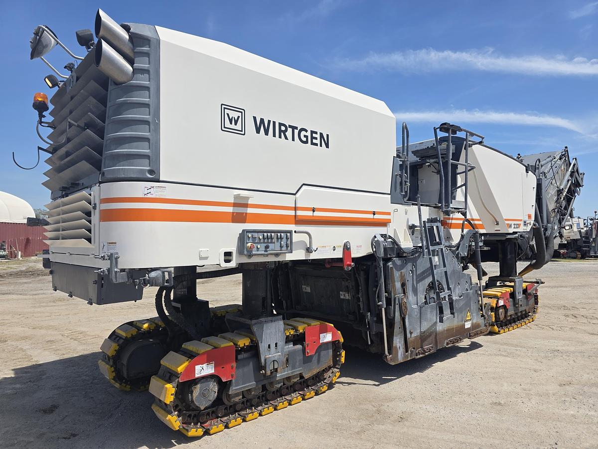 Used 2014 WIrtgen W220
