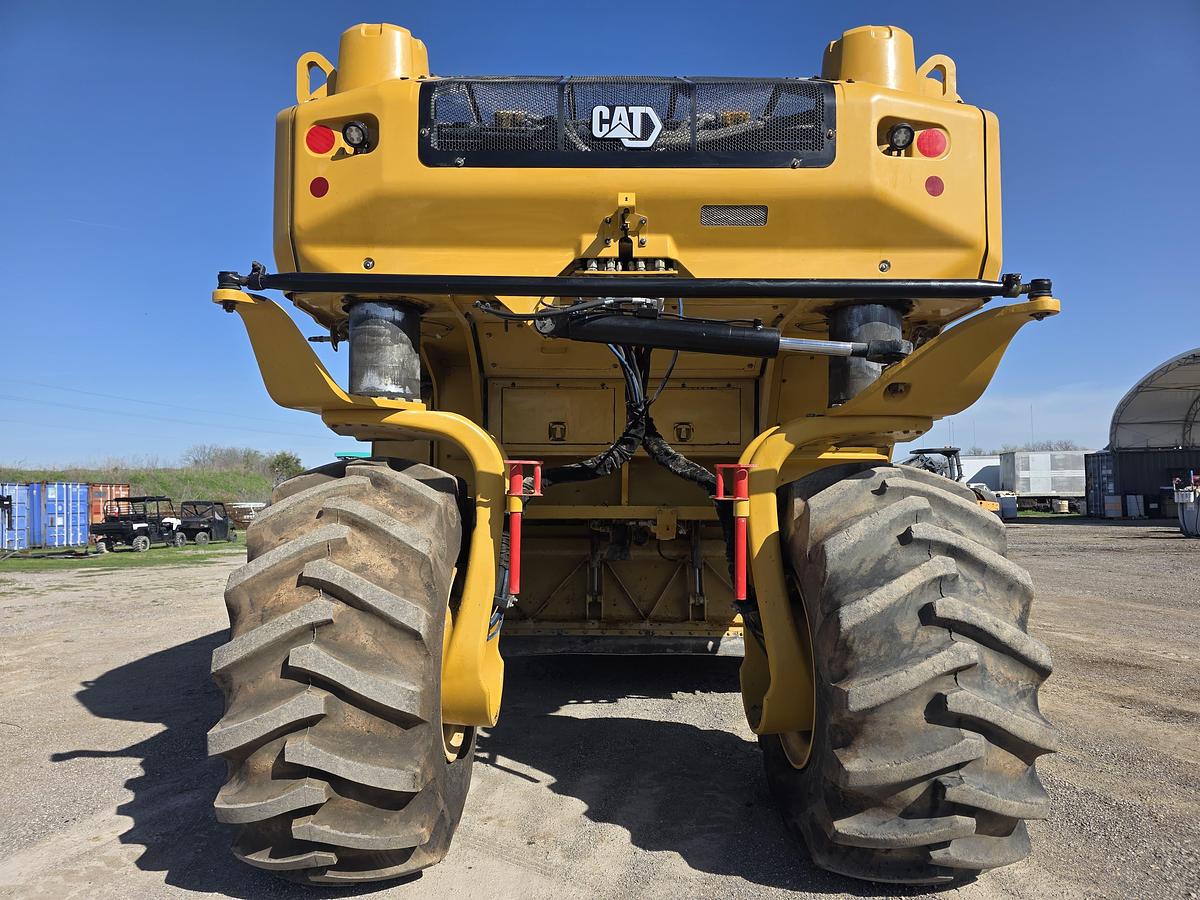 Used 2023 Caterpillar RM600