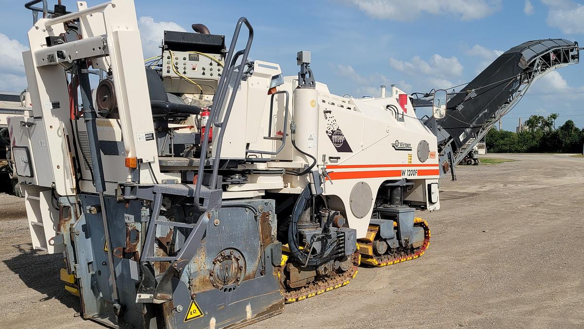 Used 2004 WIrtgen W1200F