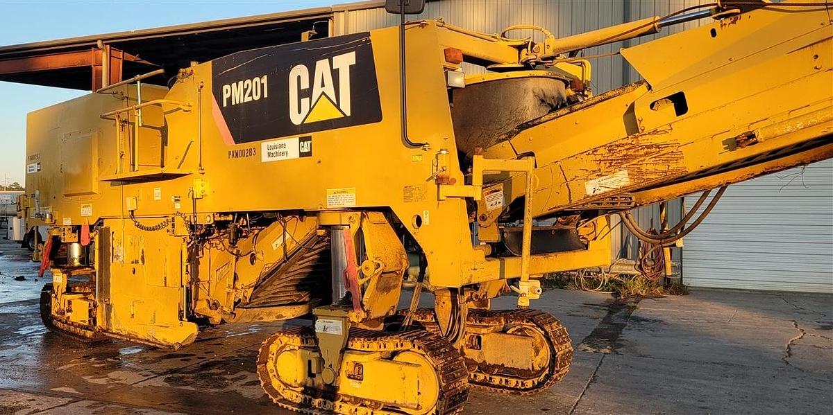 Used 2011 Caterpillar PM201