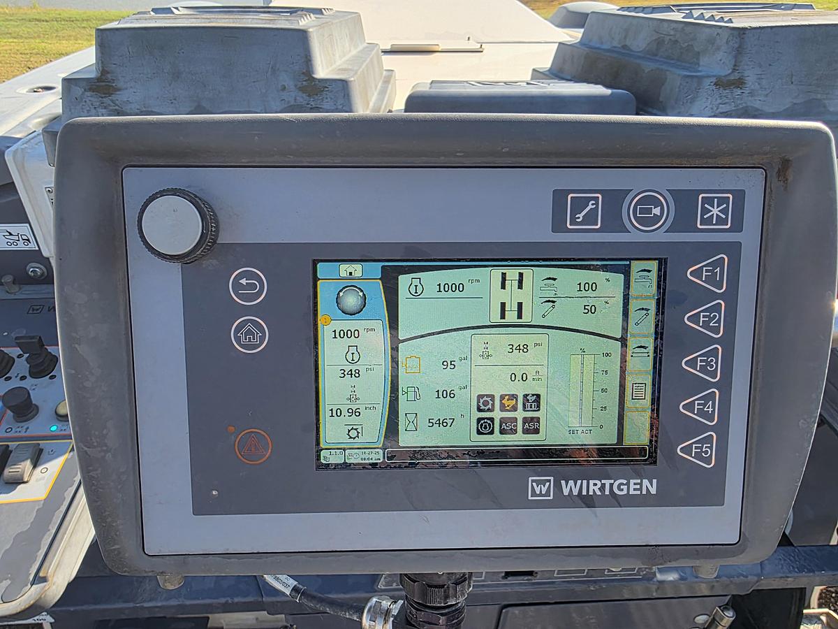 Used 2019 WIrtgen W220i