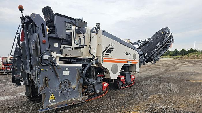 Used 2015 Wirtgen W120Fi