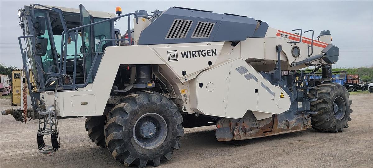 Used 2017 WIrtgen WR240i