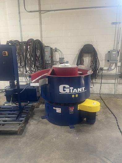 Giant Model GB-8DHW Heated Corn Cob Dryer