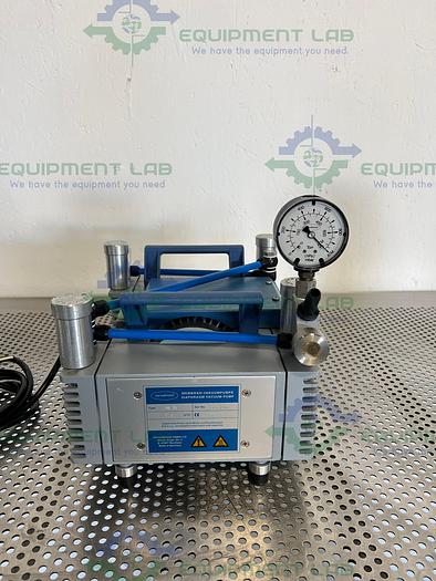 Used Vacuubrand  ME 8SI Diaphragm Vacuum Pump 115V