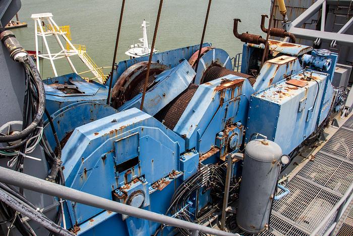 Used 1983 Manitowoc 4600 S-4 60' Diameter Ringer