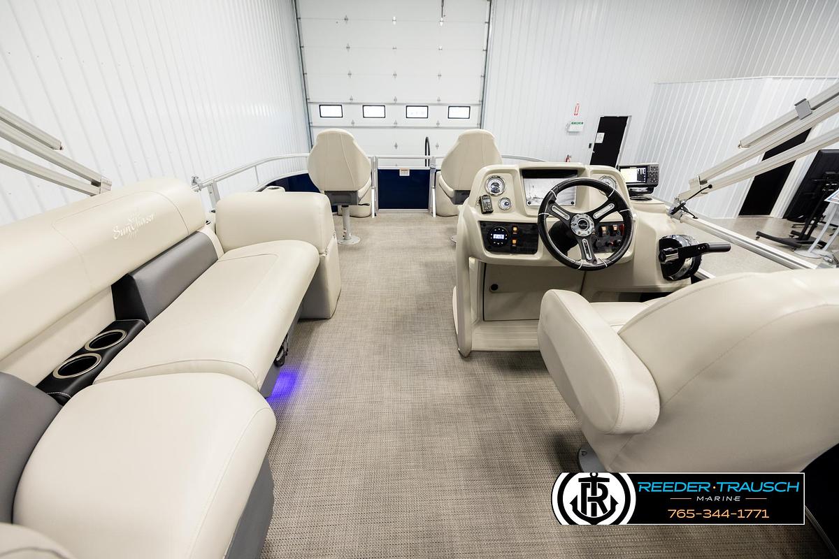 Used 2024 SunChaser Vista Fish