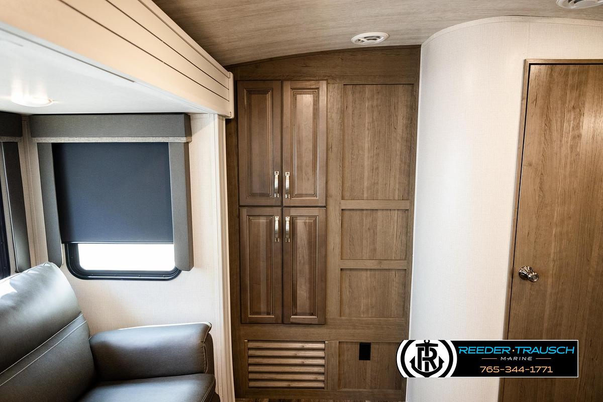 Used 2022 Keystone CG34TSB22