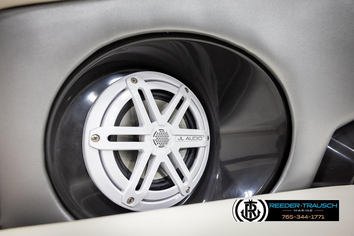 Used 2019 Monterey 238 SS