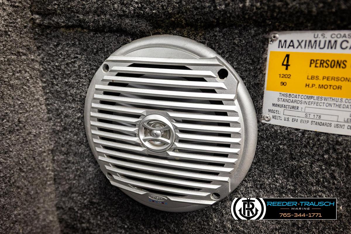 Used 2022 Lowe Stinger 178