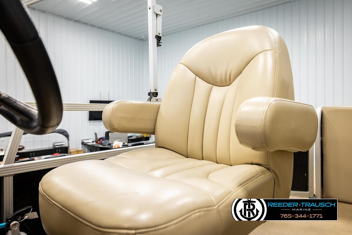 Used 2011 Bennington 22 SFI