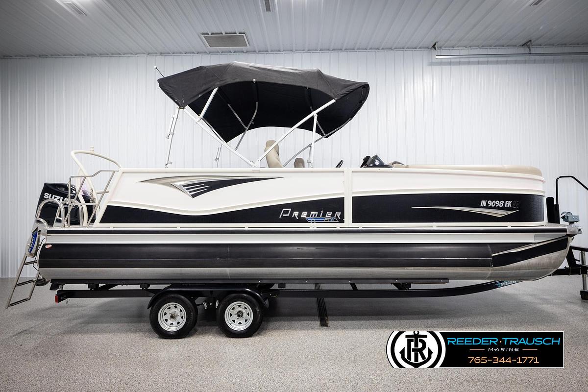 Used 2022 Premier 230 Solaris RL