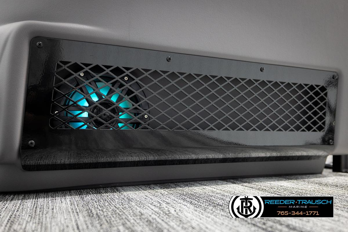 2026 Bennington 22 MFBSE