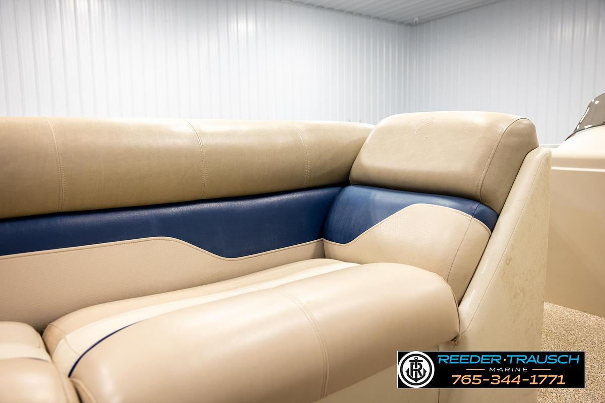 Used 2012 Cypress Cay 250 Cozumel