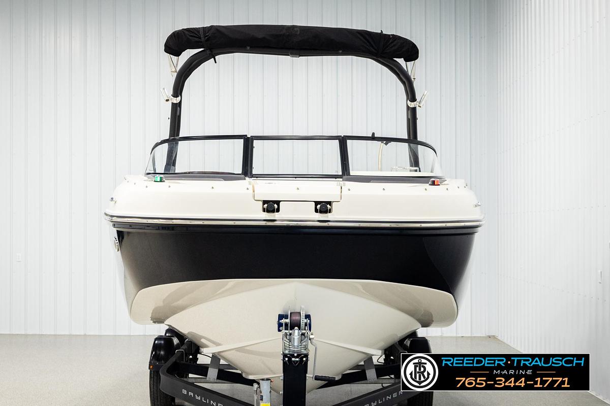 Used 2022 Bayliner DX 2250