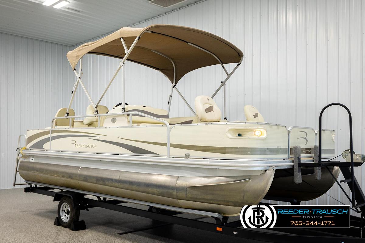 Used 2008 Bennington 2050 FSI