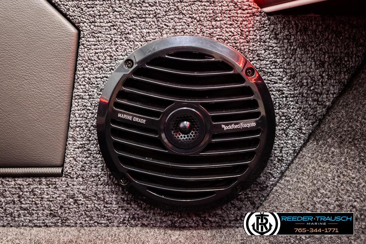 2026 Lund 1875 Crossover XS