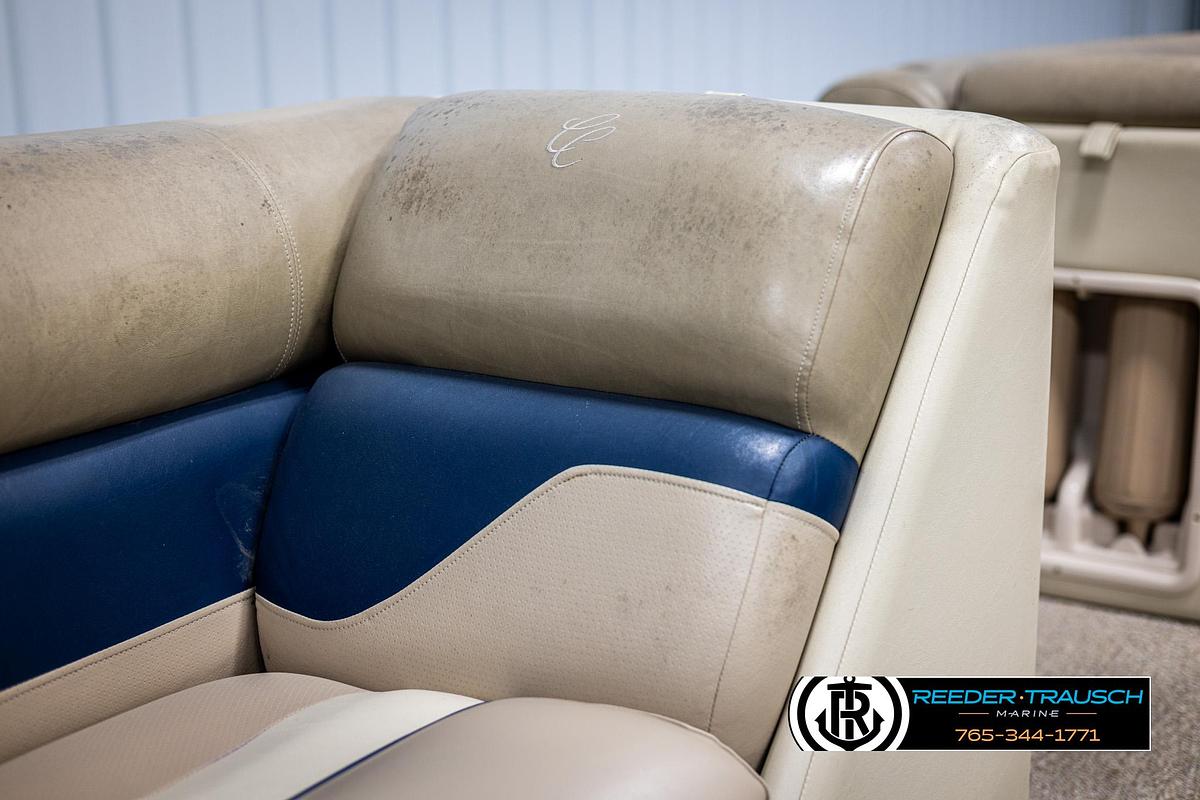 Used 2012 Cypress Cay 250 Cozumel