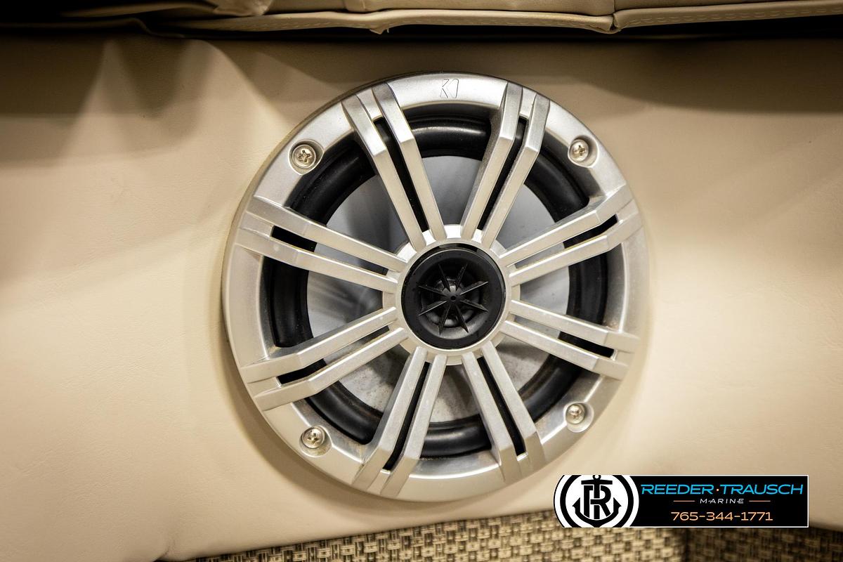 Used 2015 Bennington 2575 RCWL