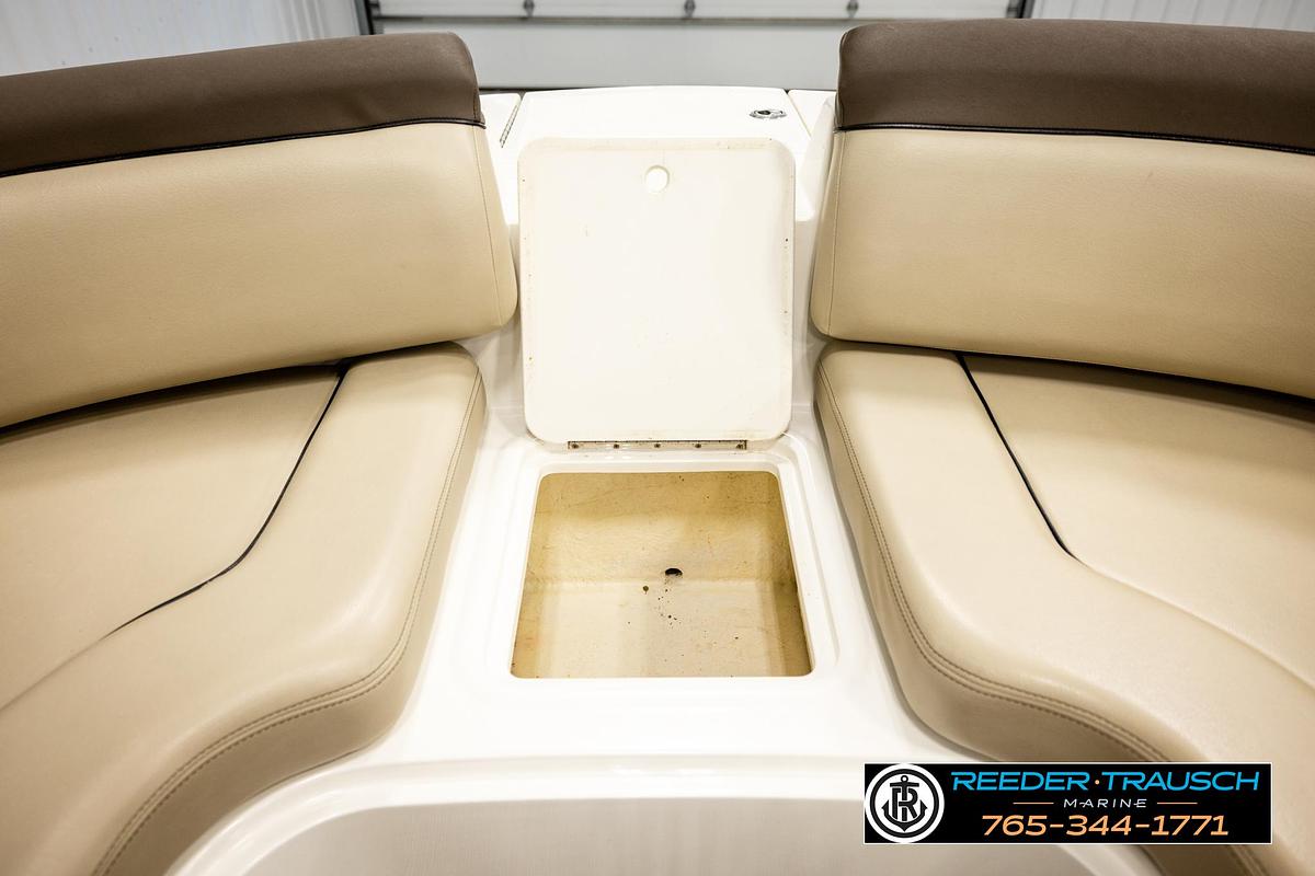 Used 2017 Bayliner 215