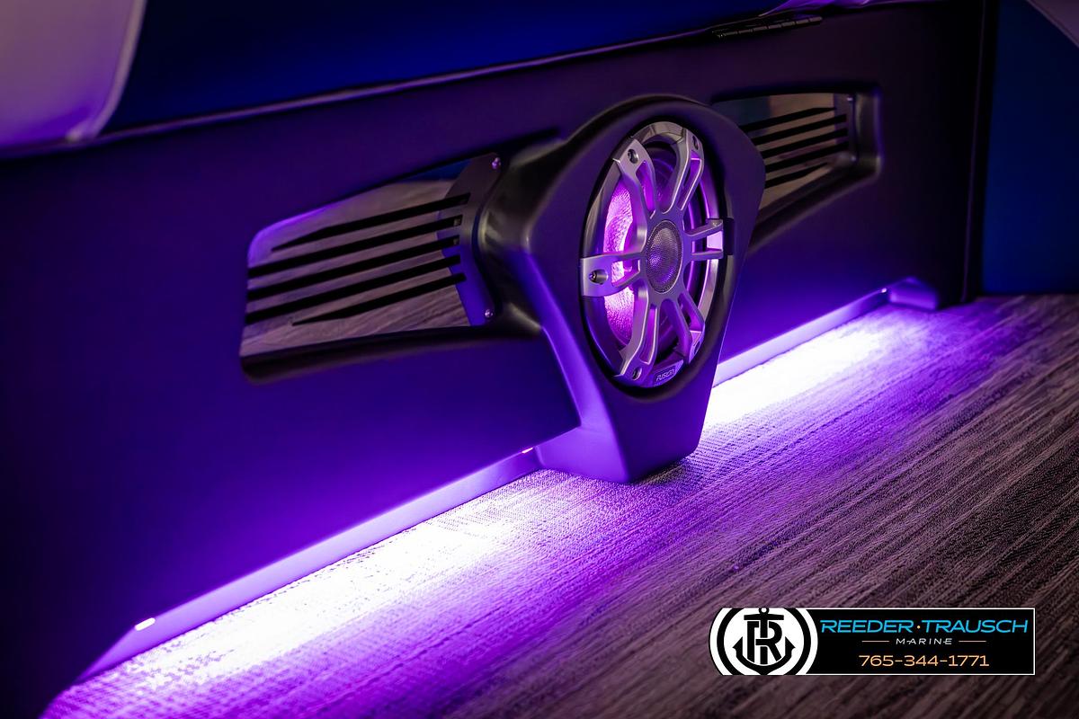 2025 Avalon Excalibur LTD QLW