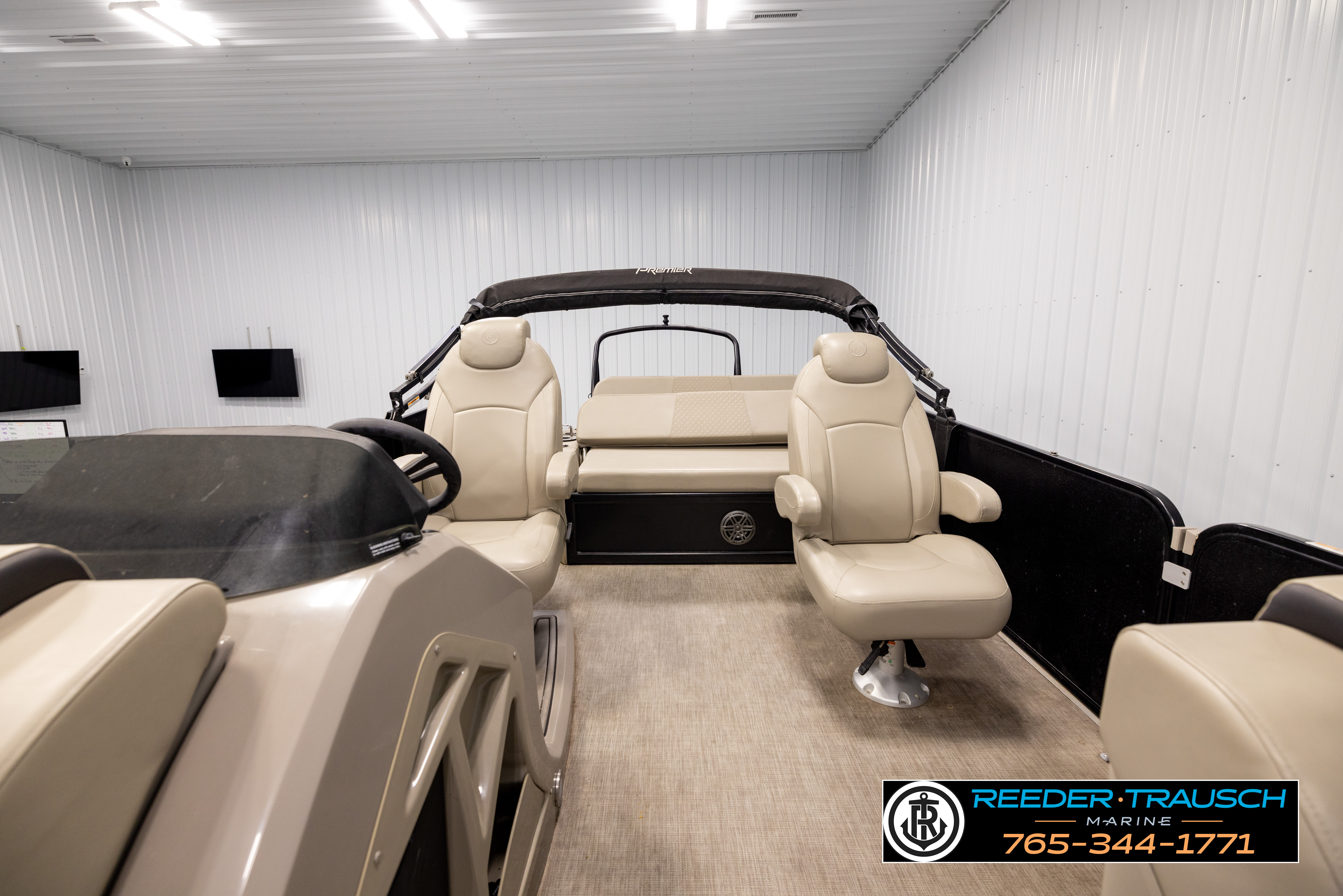 Used 2023 Premier 230 Sunstation RL