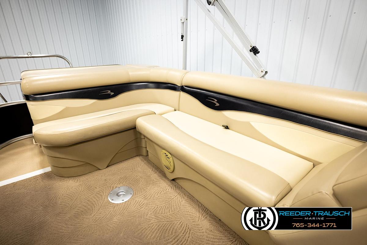 Used 2012 Bennington 22 SL