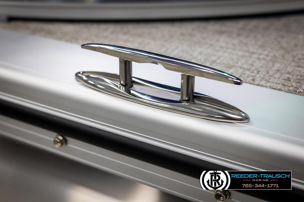 2025 Avalon LSZ Entertainer