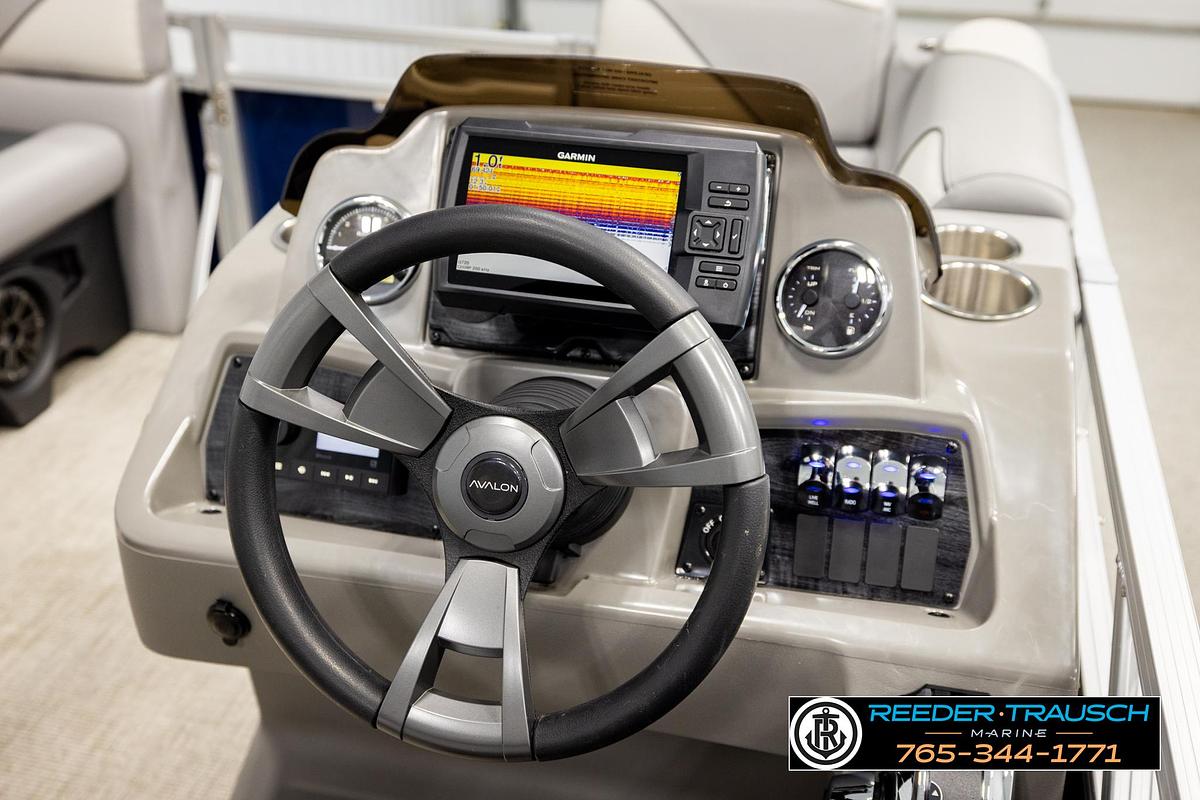Used 2025 Avalon VEN RF
