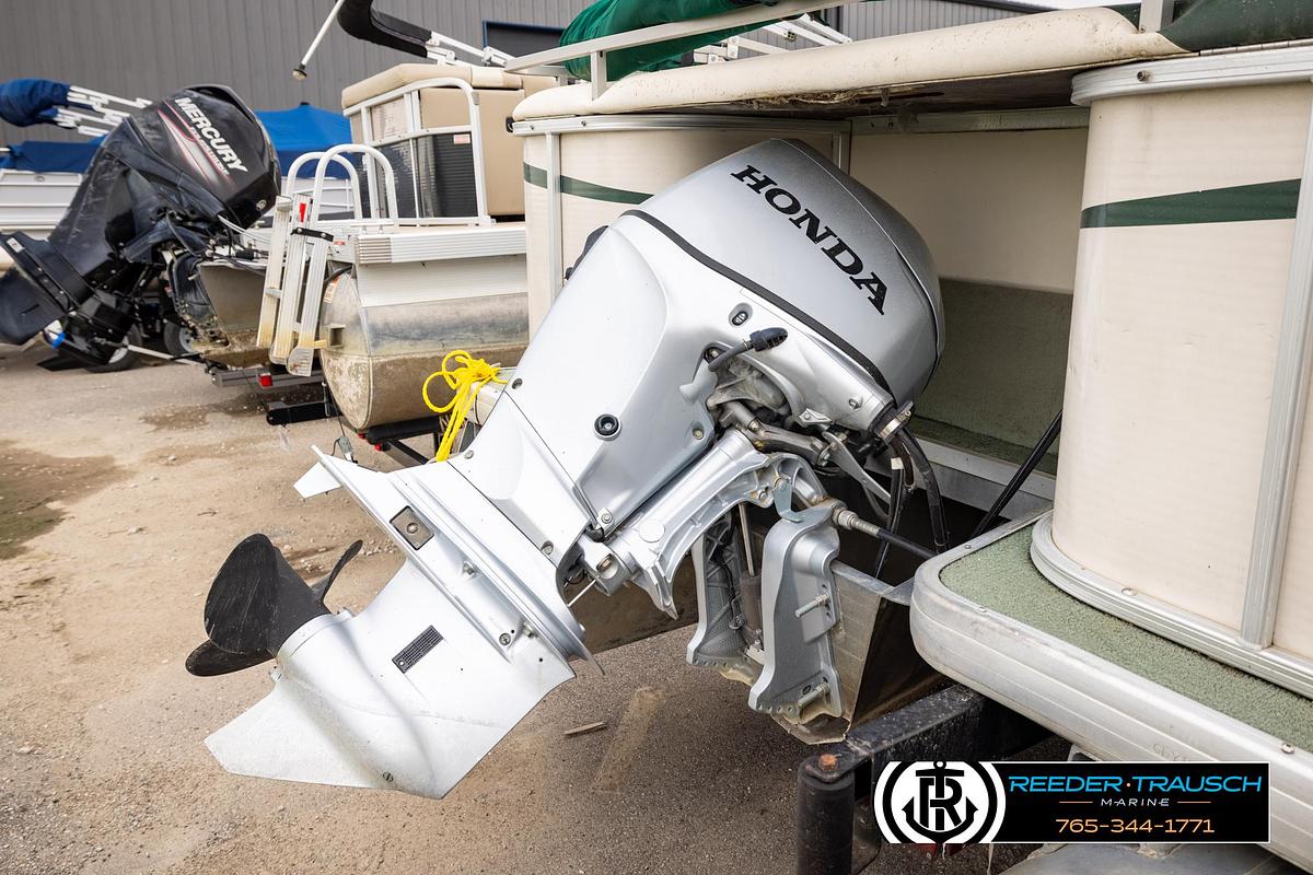 Used 2003 Godfrey Sweetwater 60