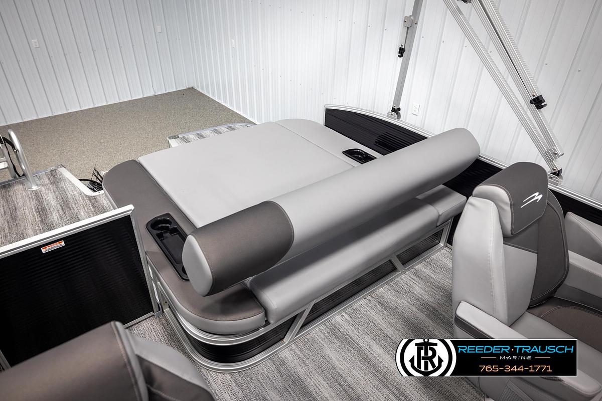 2025 Bennington 21 SSBSE