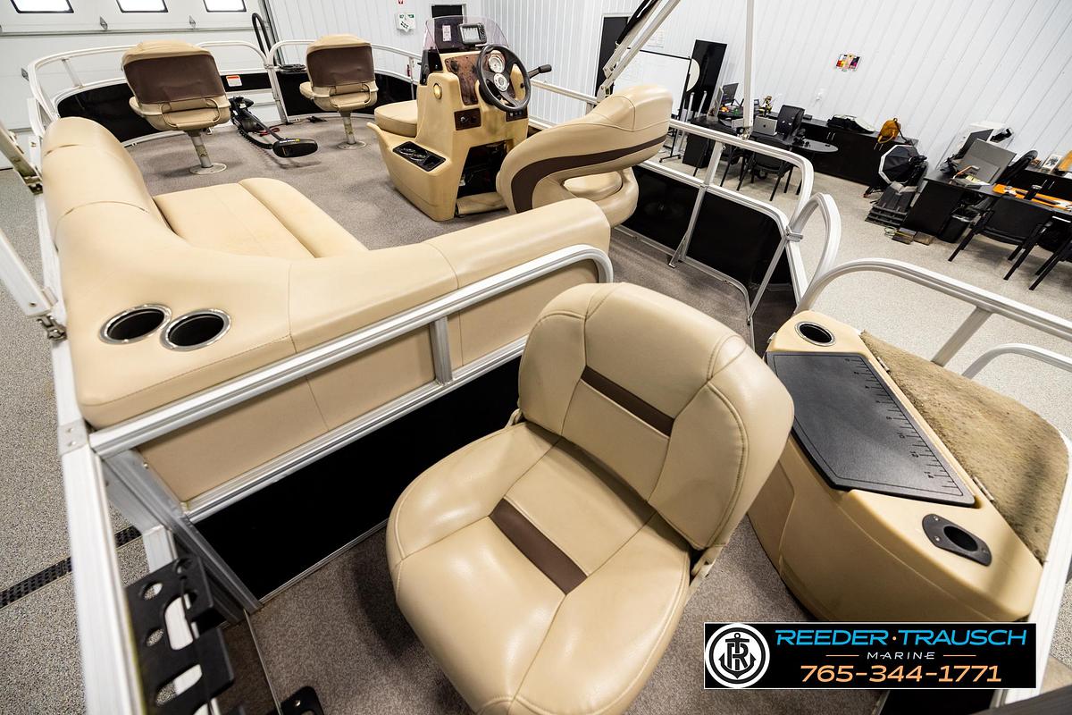Used 2018 Sun Tracker Bass Buggy 18