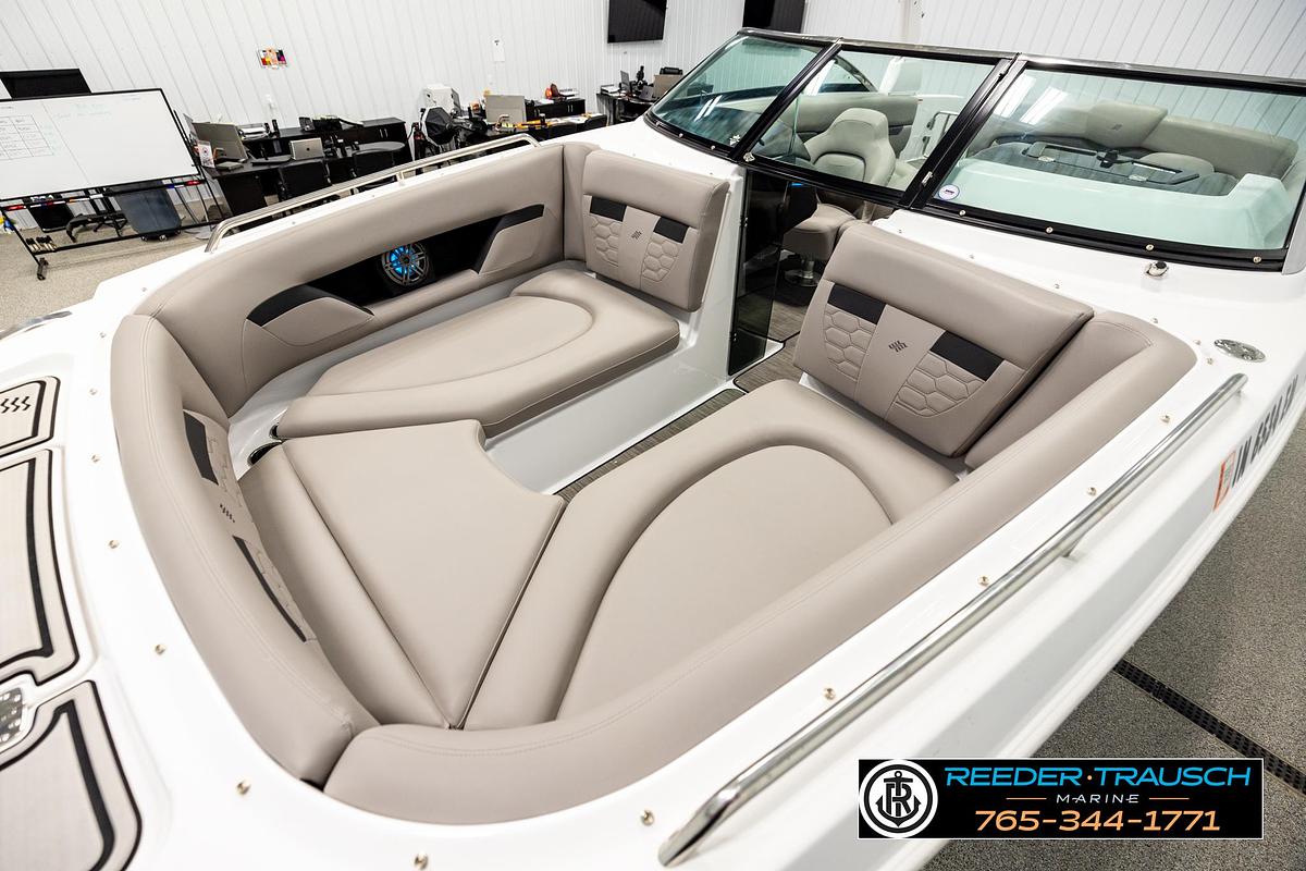 Used 2024 Four Winns HD5 Surf