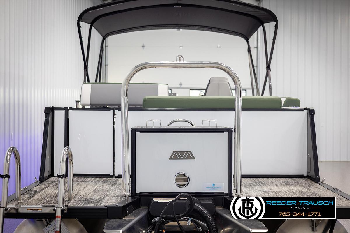 2025 Avalon Catalina Entertainer