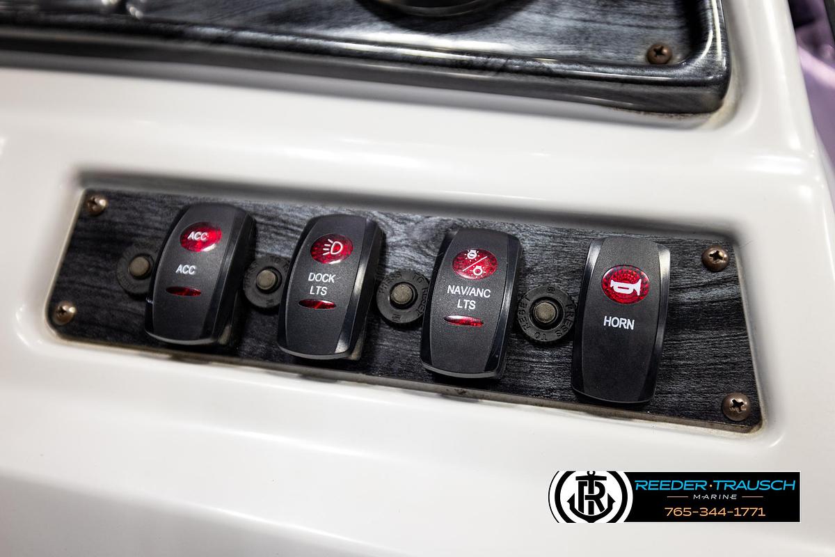 Used 2019 Sweetwater SW2086C