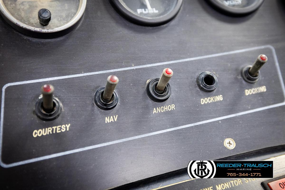 Used 1987 Wellcraft Antigua