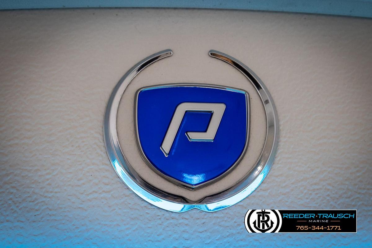 Used 2022 Premier 230 Solaris RL