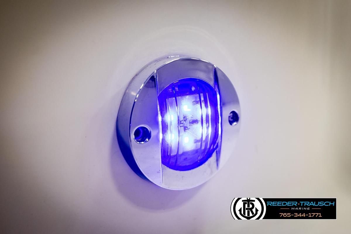 Used 1999 Crownline 242 CR