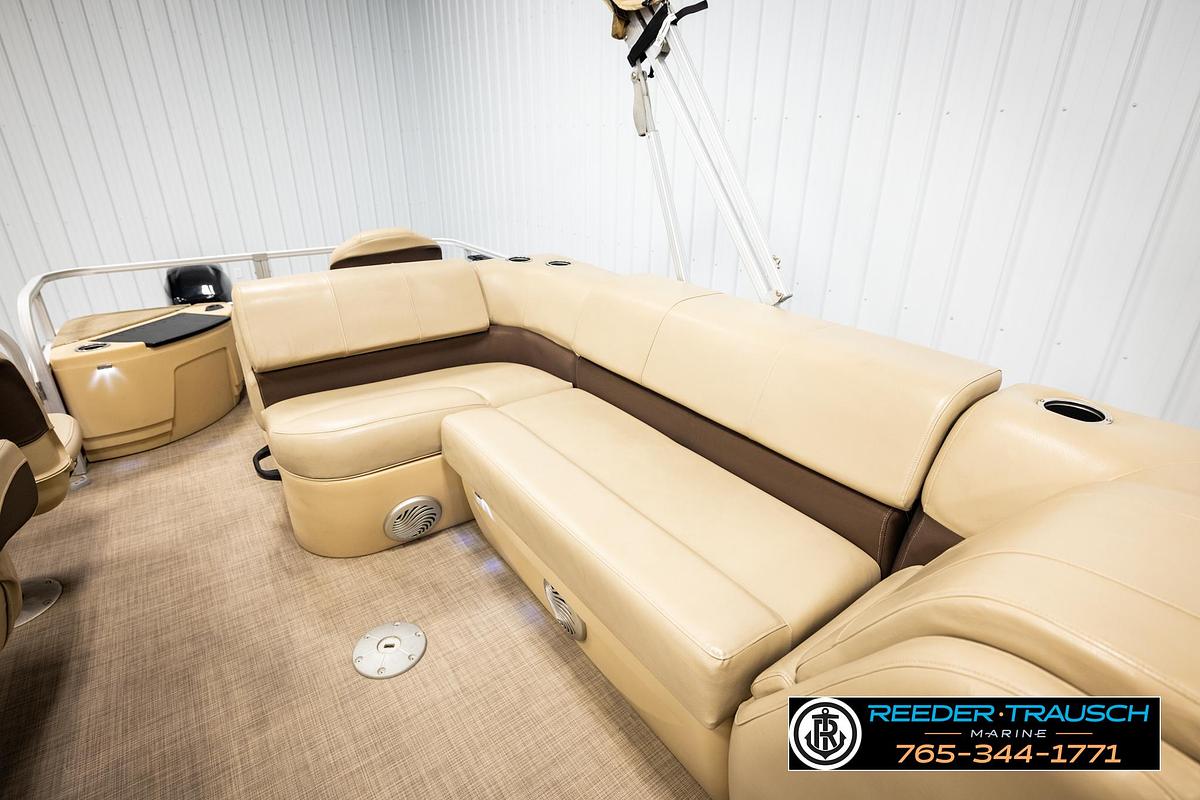 Used 2019 SunTracker 20 DLX