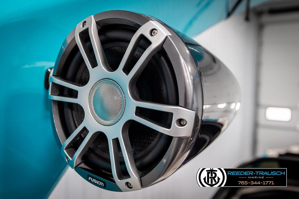 2025 Avalon Excalibur VRBW