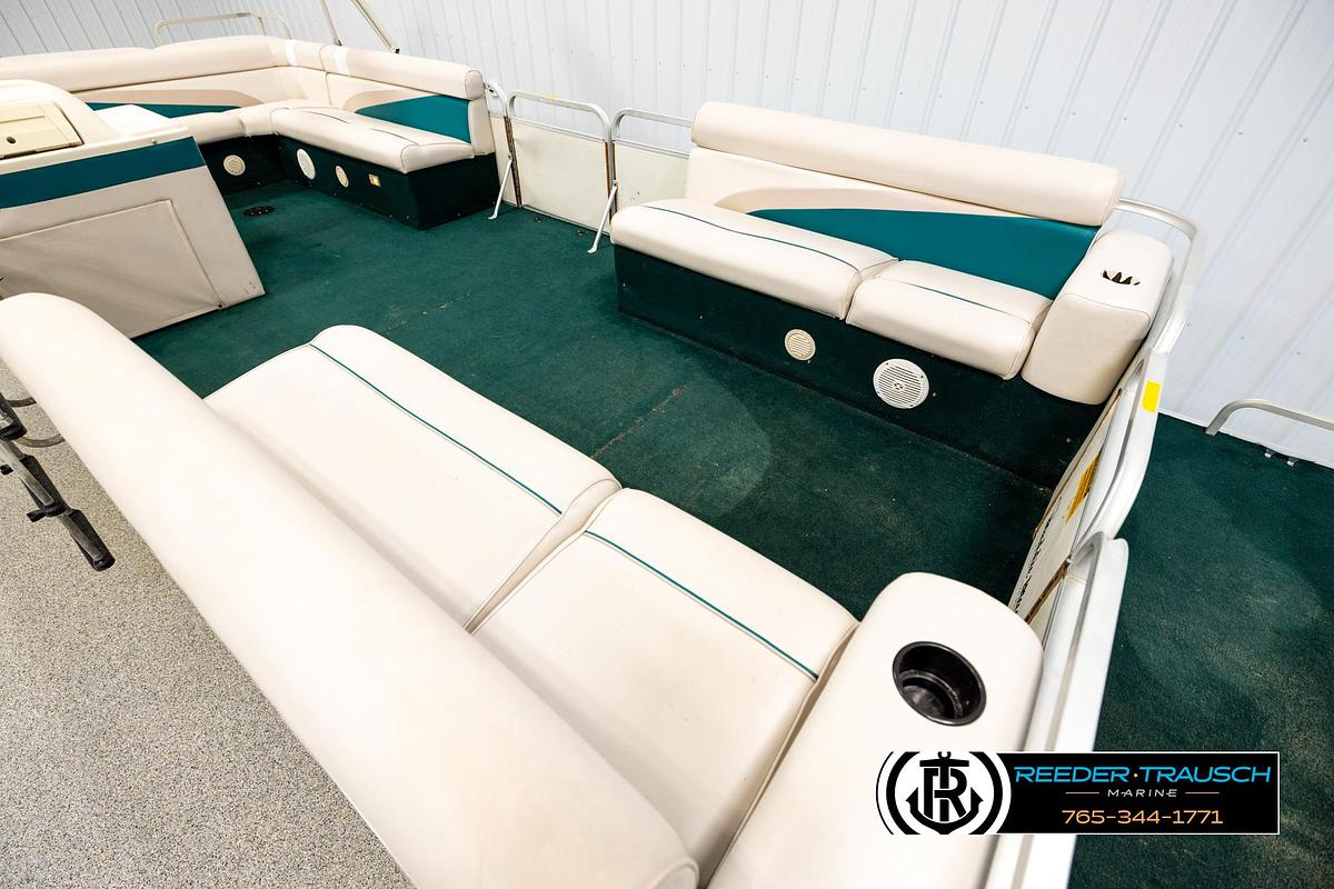 Used 1998 Godfrey SW2423