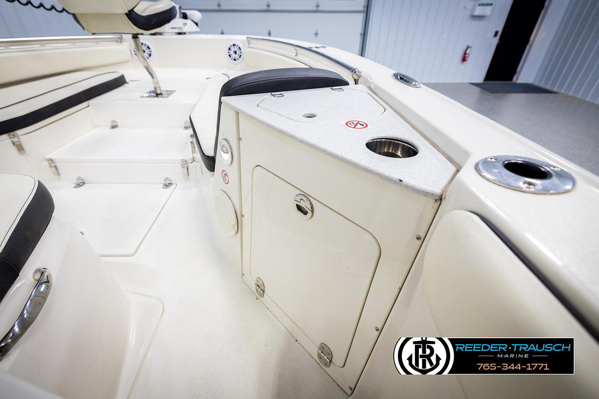 Used 2020 Stingray 236 CC