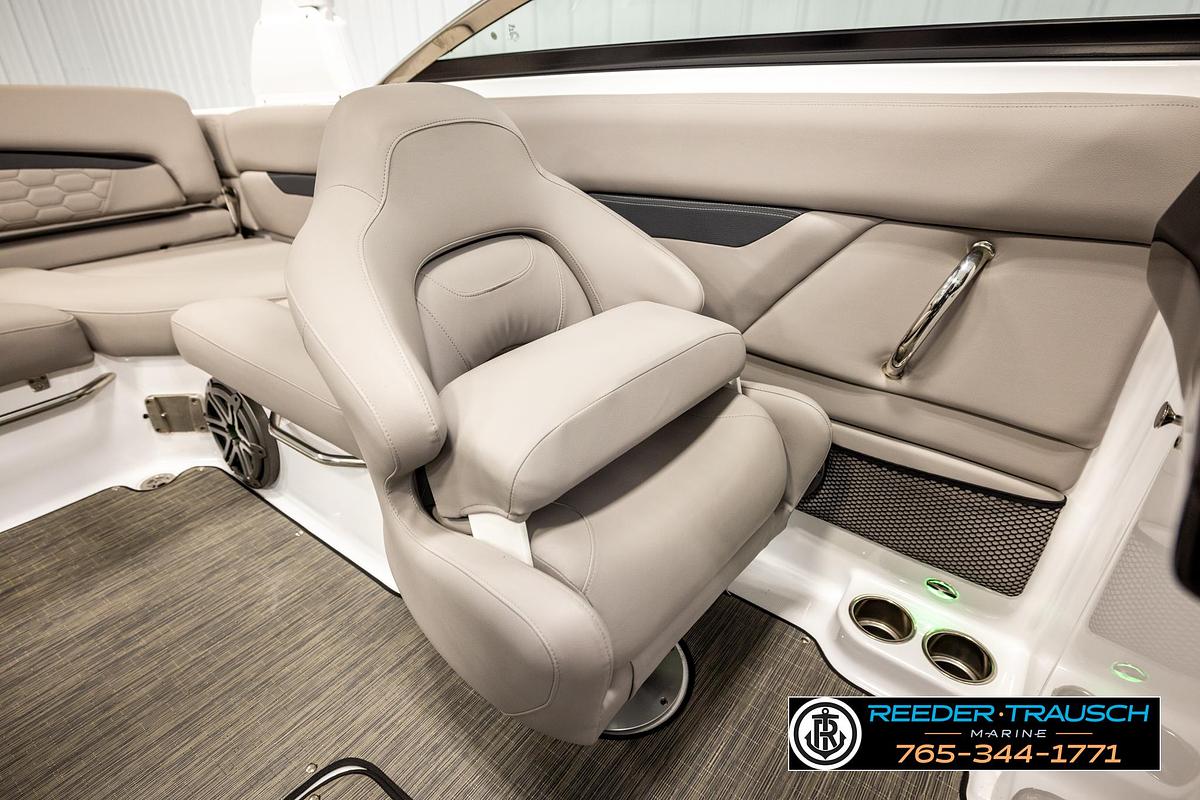 Used 2024 Four Winns HD5 Surf