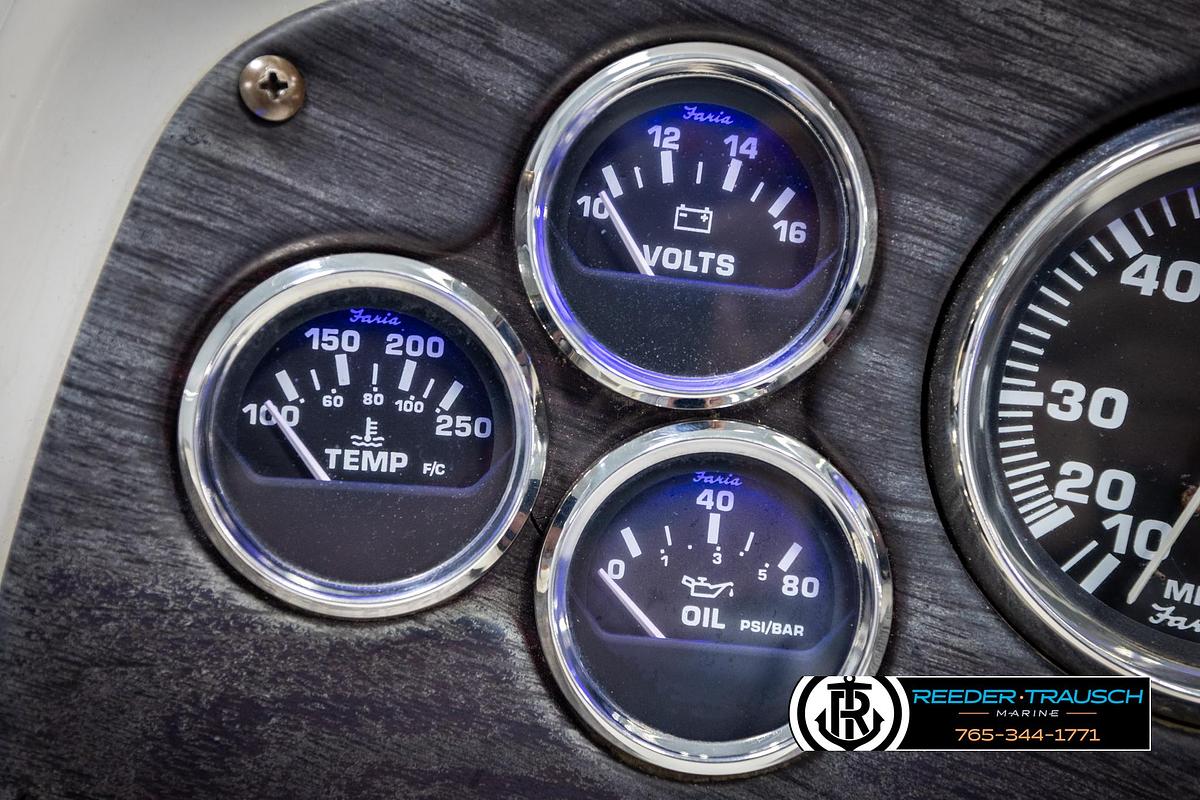 Used 1999 Crownline 242 CR