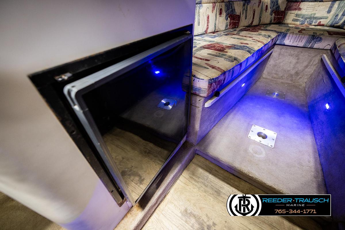 Used 1999 Crownline 242 CR