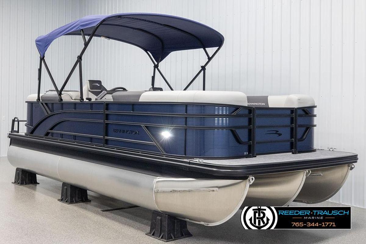 2025 Bennington 22 SSRSE